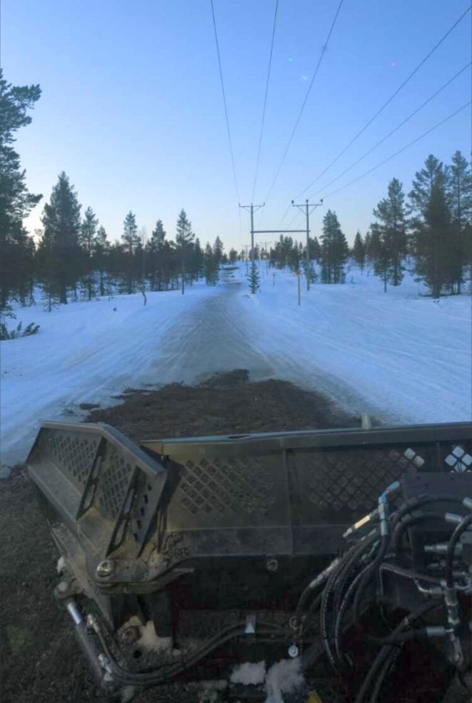 Saariselän moottorikelkkareitti sulaa