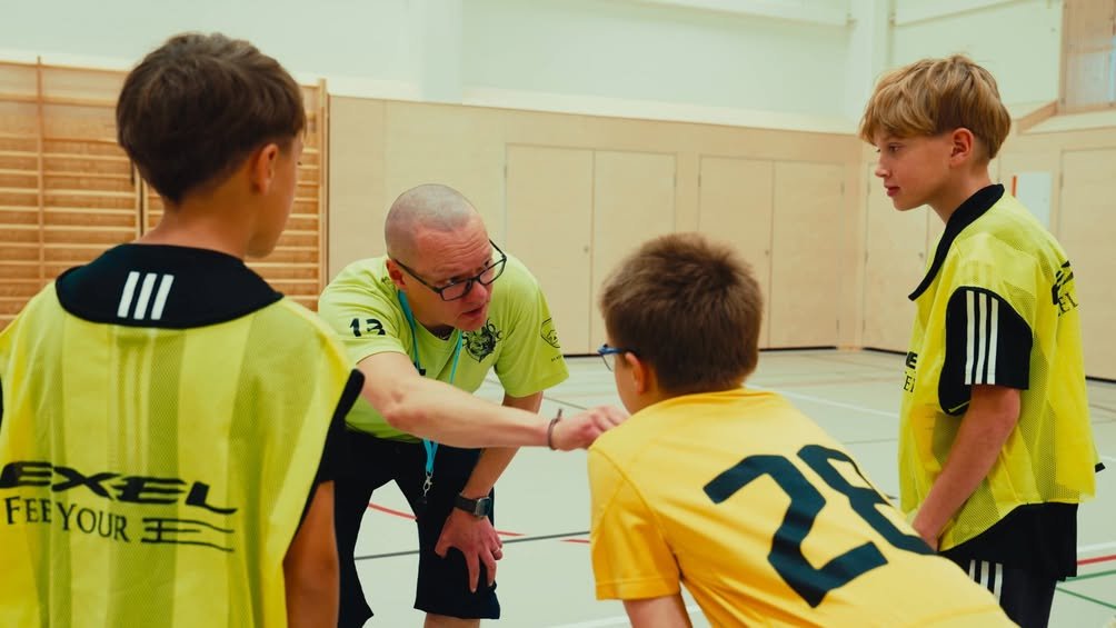 Töihin Inariin? Meillä on parhaillaan useita avoim...