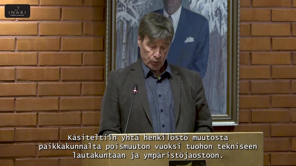 Valtuuston puheenjohtaja Jari Huotari kertaa eilis...