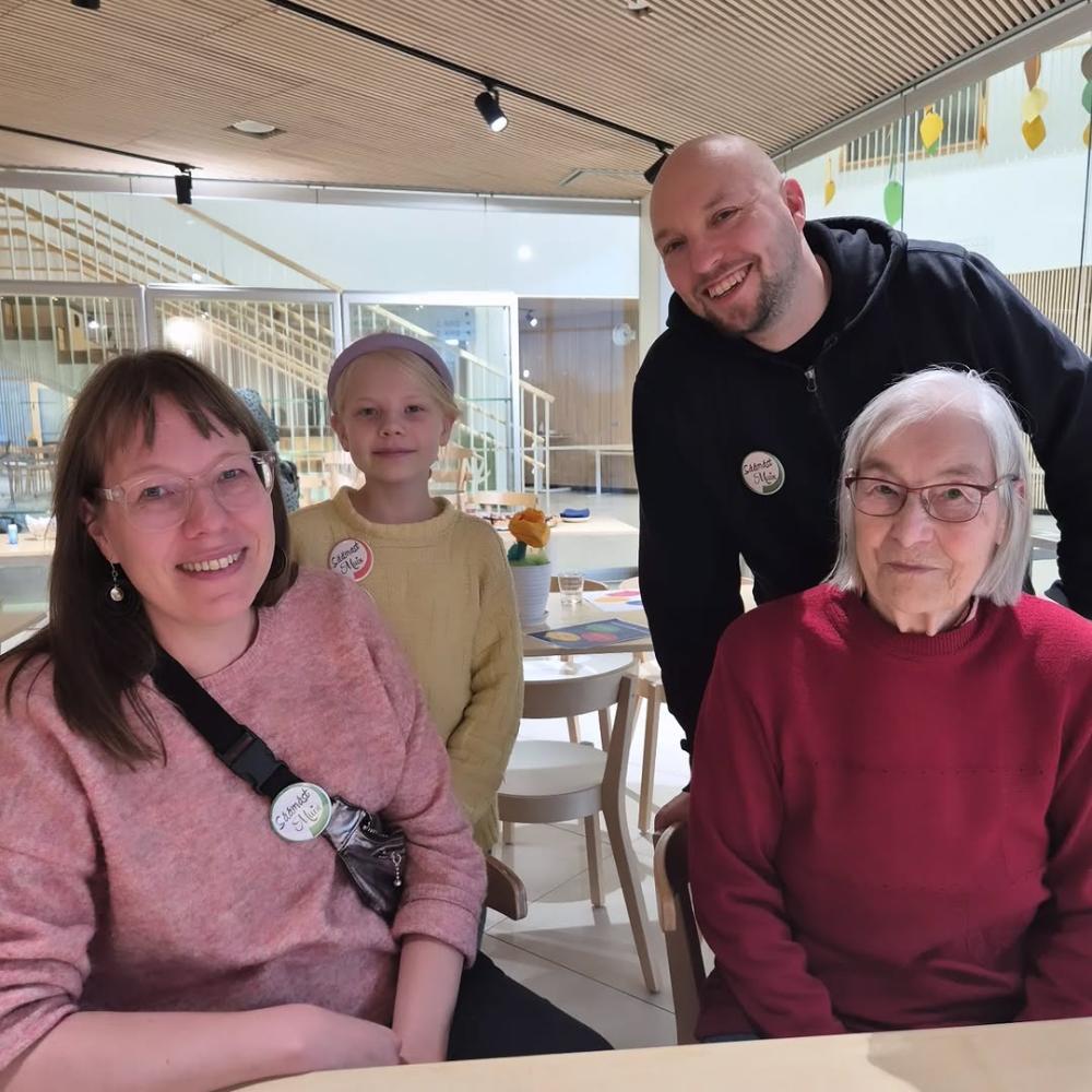 Nuuvt hävski lâi oppeet säämi kielâkähviviäsust ❤️...