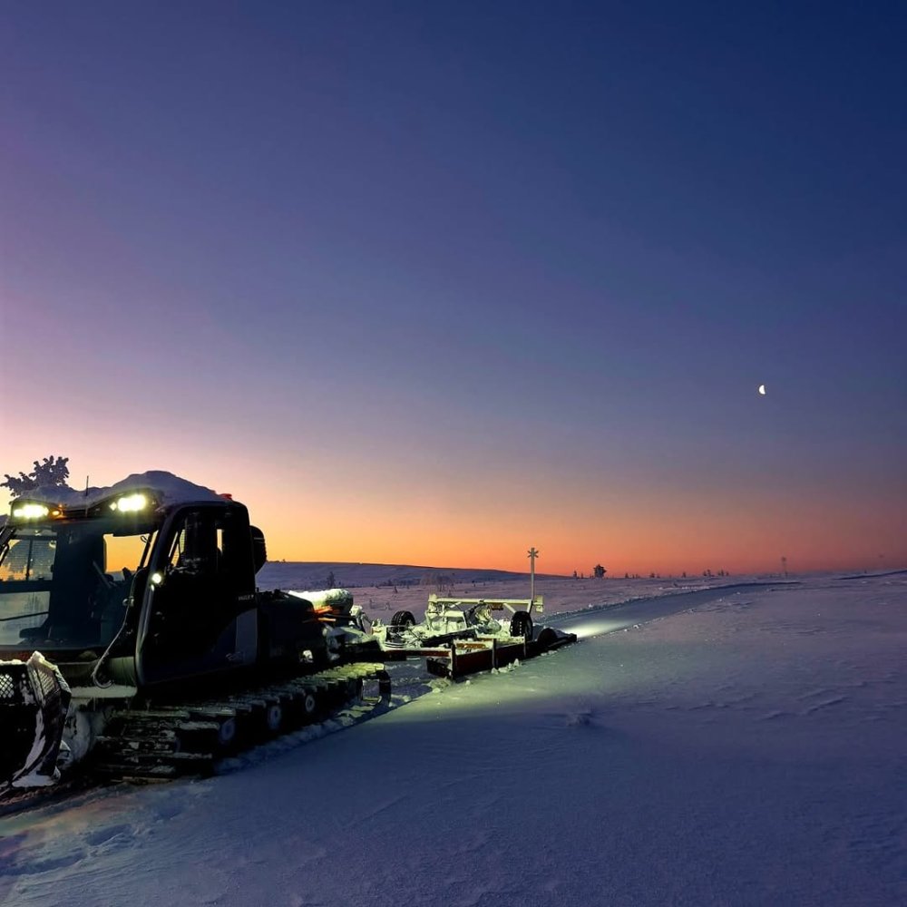 Ivalojoen ja Pasasjärven moottorikelkkareitin jääp...