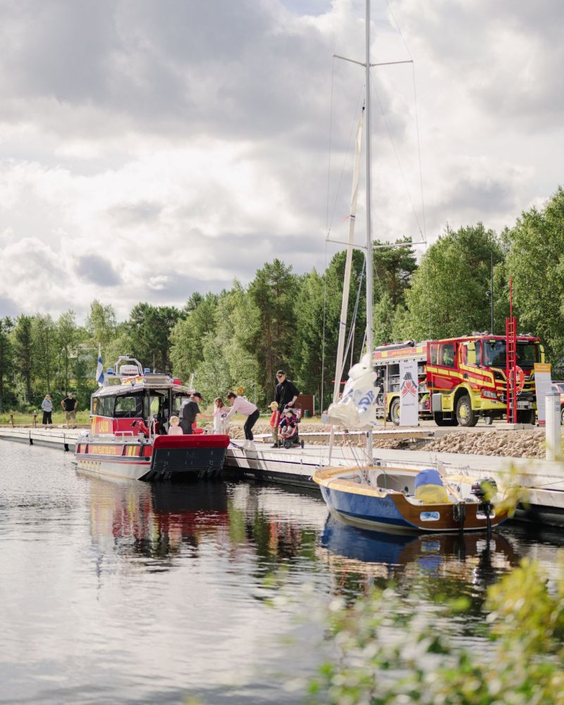 Aurinkoinen kesäpäivä houkutteli lauantaina 18.7. ...
