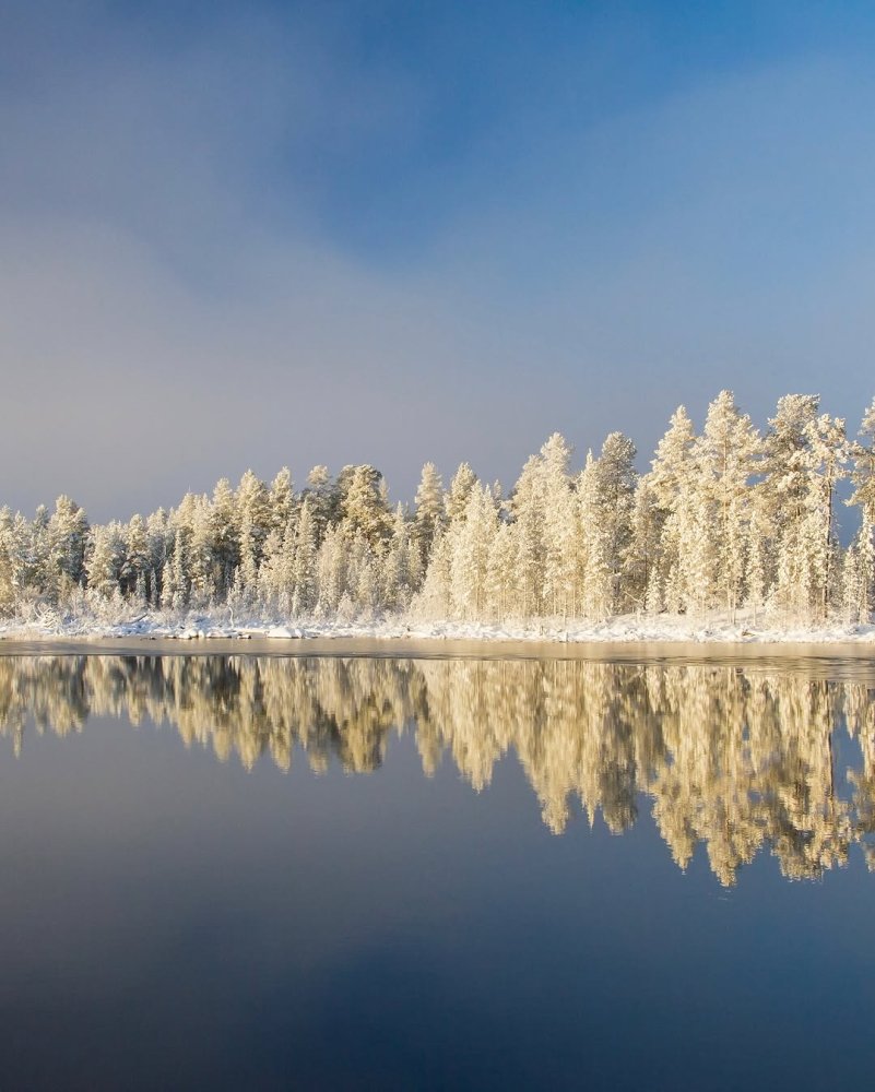 The first snow has arrived in Northern Lapland. Wi...